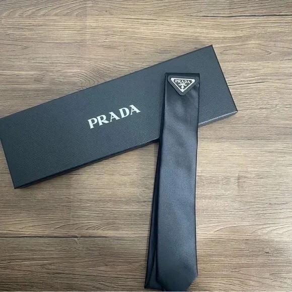 Prada Black Tie - Picture 1 of 5